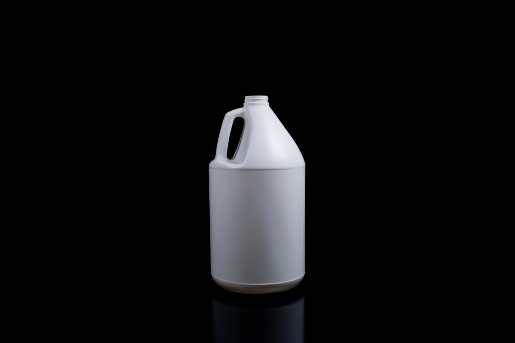 Blow molded bottle from Streamline Plastics Utah